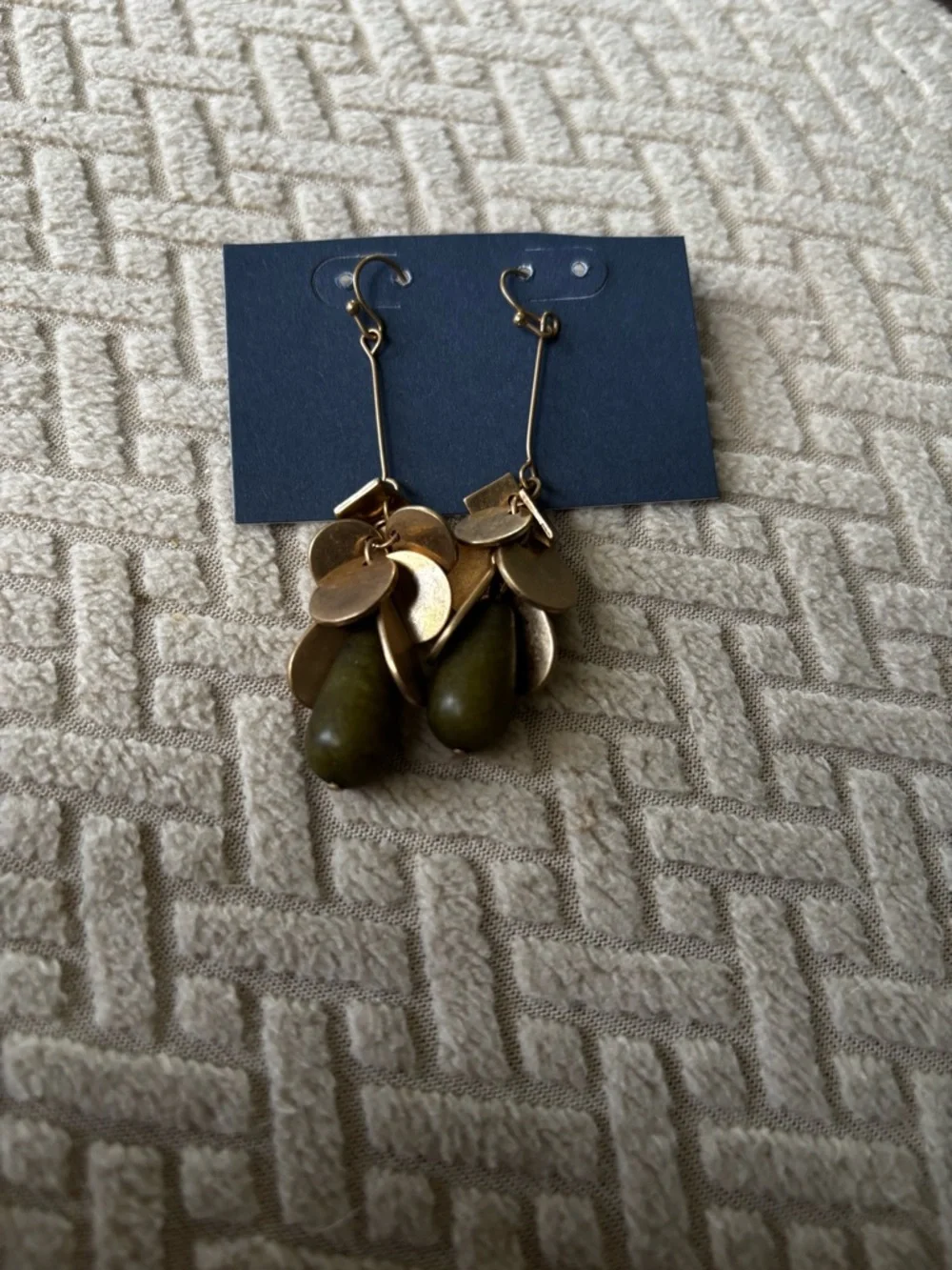 Boho Gold Tone Disc & Olive Stone Dangle Earrings Statement Drop Earrings - Picture 4 of 6